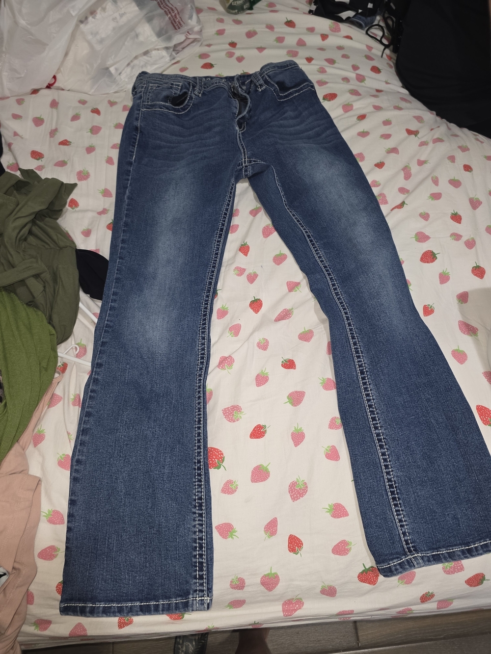 Grace In LA Womenโs Mid Wash Blue Bootcut Jeans